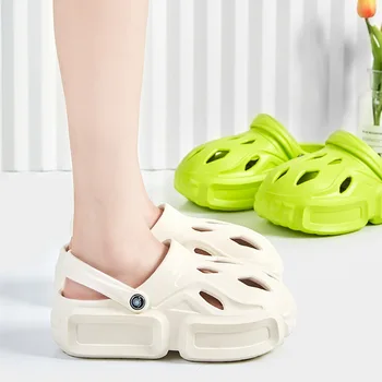 Женские модные тапочки-сабо с подвесками, Летние Новые Высококачественные сандалии для девочек, уличные сандалии, женская Сексуальная обувь на платформе