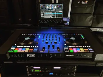 (НОВАЯ скидка) Rane Four 4-канальный DJ-контроллер